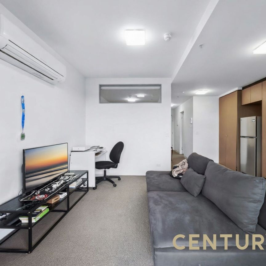 Contemporary Elegance in Prime Prahran - Photo 1