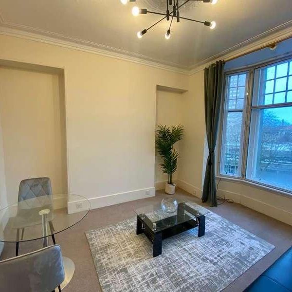 Rosemount Viaduct, City Centre, Aberdeen, AB25 - Photo 1