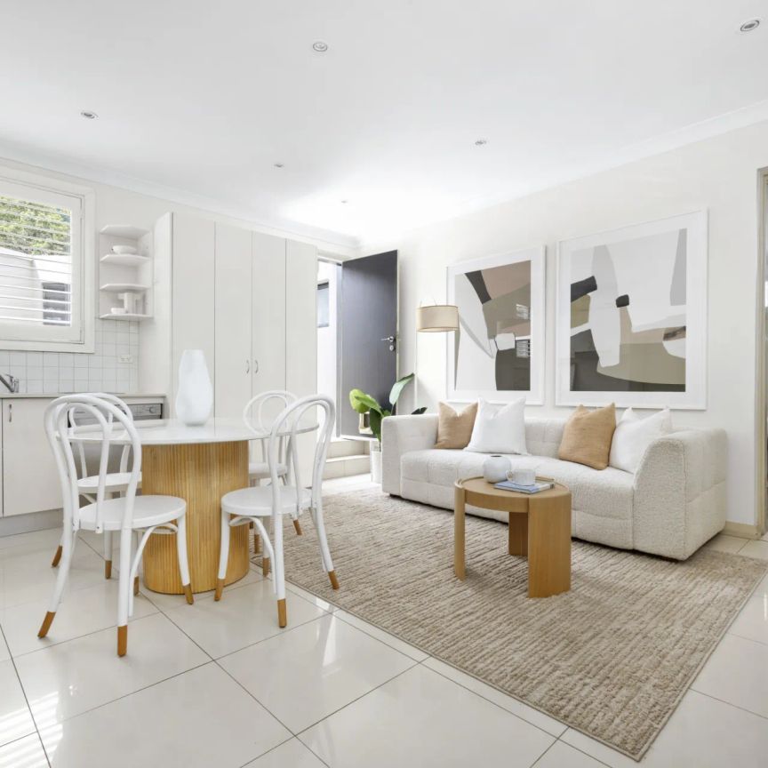 Unit 2/212 Bronte Road, - Photo 1