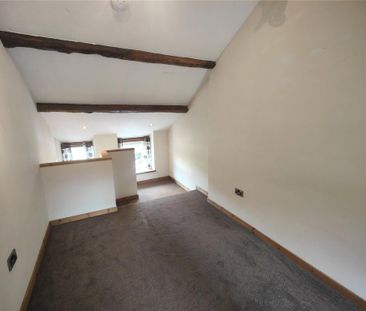 2 bedroom end of terrace house to rent - Photo 2