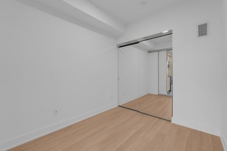 For Lease - 60 Central Park Roadway N/A Unit# 902, Toronto, Ontario - Photo 3