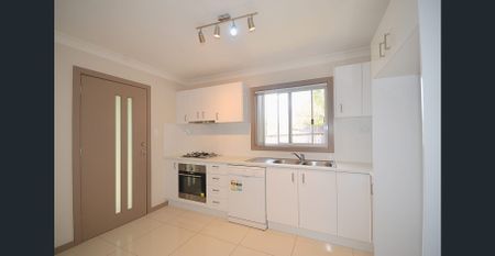 MODERN GRANNY FLAT! - Photo 4