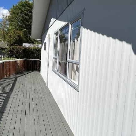 A real cutie in Richmond Heights - Photo 1