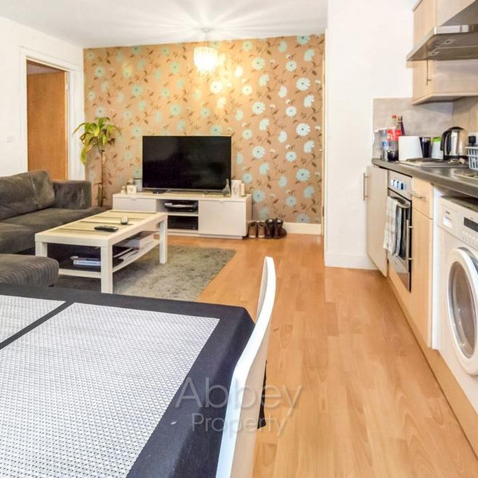1 bedroom flat to rent - Photo 1