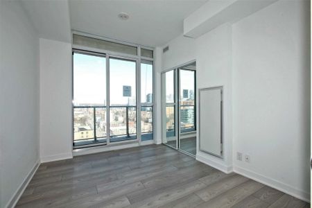For Lease - 120 Parliament Street Unit# 1705, Toronto, Ontario - Photo 4