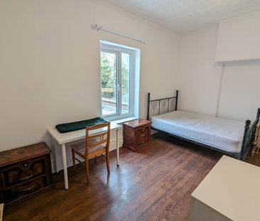 Room in a Shared House, Harlesden Road, NW10 - Photo 3