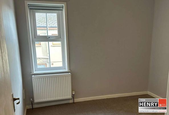 APARTMENT 2, BALTIC VILLAS, GLANDORE AVENUE, BELFAST, BT15 3FB - Photo 1