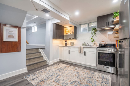 For Lease - 2936 Windjammer Road, Mississauga, Ontario - Photo 3