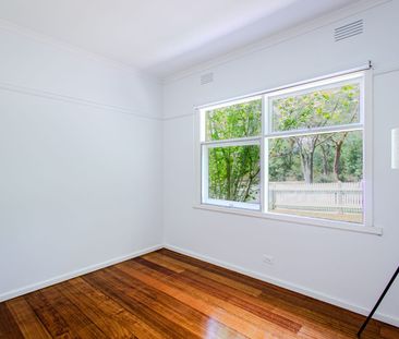 Charming 3-Bedroom Home in the Heart of Ringwood East - Photo 5