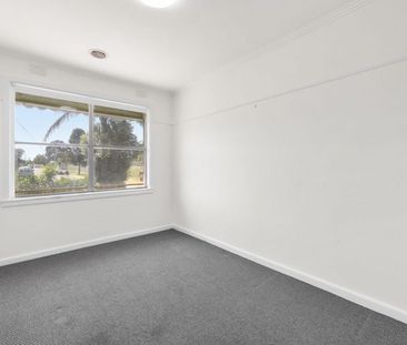 Comfort in a Prime Broadmeadows Location - Photo 2