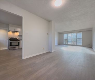 For Lease - 343 Bronte Road, Oakville, Ontario - Photo 2