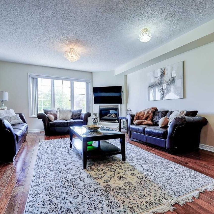 For Lease - 152 Leitchcroft Crescent, Markham, Ontario - Photo 1