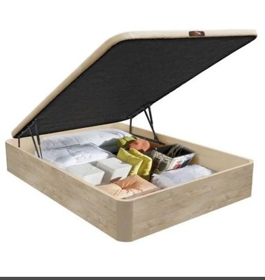 Carrer de las Navas de Tolosa, Barcelona, Catalonia 08027 - Photo 1