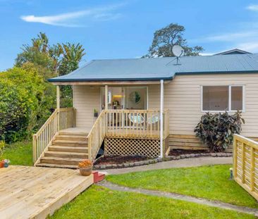 SUPER CUTE IN FORREST HILL - Photo 3