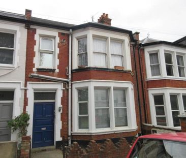 Studio to rent - Photo 6