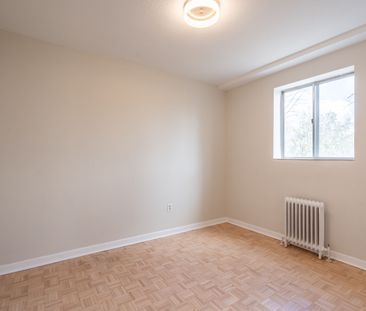For Lease - 2433 First Street Unit# 9, Burlington, Ontario - Photo 3