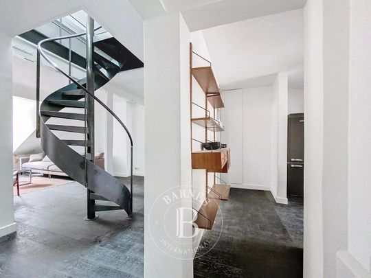 Appartement • Saint Placide - Photo 1