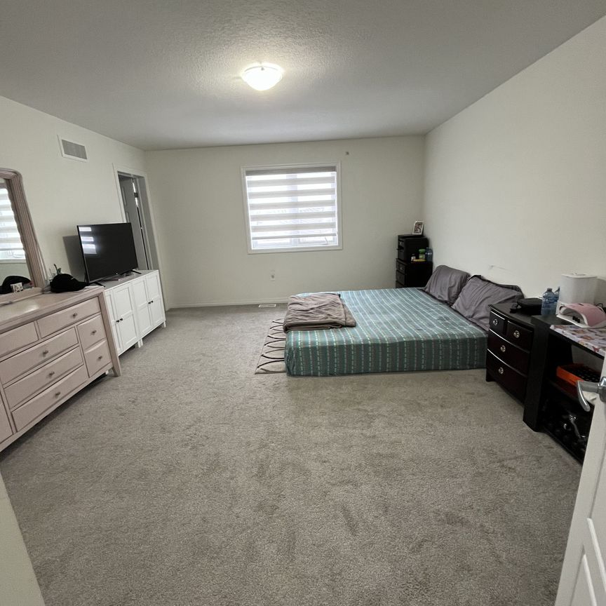 For Lease - 4 Faith Street, Cambridge, Ontario - Photo 1