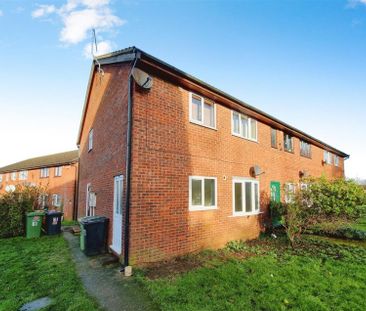 1 Bedroom Flat to Rent in Guillemot Lane, Wellingborough, Northants... - Photo 4