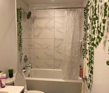 For Lease - 5 Buttermill Avenue Unit# 5212, Vaughan, Ontario - Photo 6