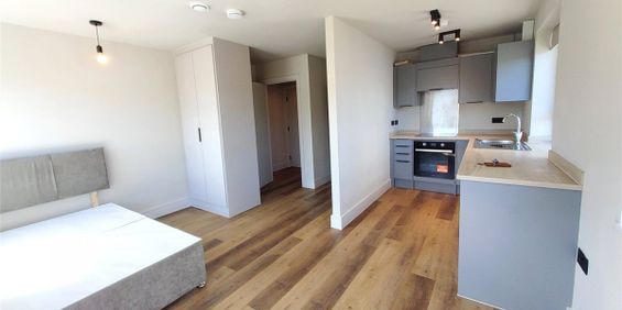 Holgate Court, RM1, Romford - Photo 3