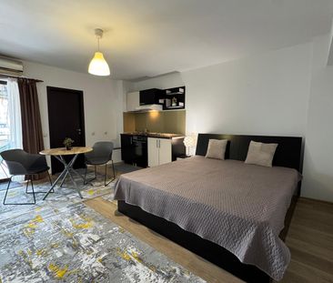 Apartament cu 1 camera mobilat lângă facultăţi Tudor V. 390EUR - Fotografie 2