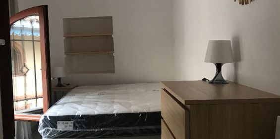 Location Appartement 2 pièces 69m² - Photo 3