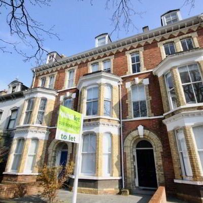 25 Ulsterville Avenue, Belfast, BT9 7AS - Photo 1