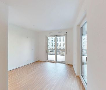 Ihr Neues Zuhause: Stilvolle 3-Zimmer-Wohnung mit Seeblick (mietpre... - Photo 1