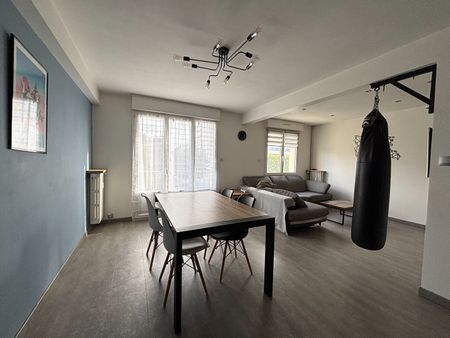 Location Appartement 3 pièces 69m² RENNES 35000 - Photo 3