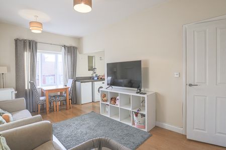 2 Bed Flat, Manor Grove, LS7 - Photo 5