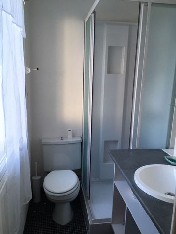 Location Appartement 1 pièce 22m² - Photo 2