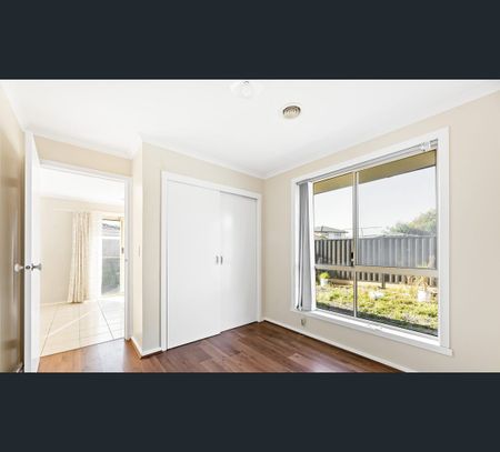127B Virgilia Drive, Hoppers Crossing, Vic 3029 - Photo 5