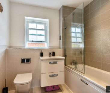 2 bedroom detached house to rent - Photo 5