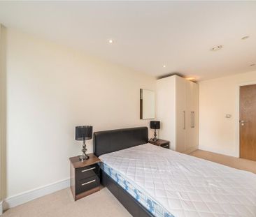 3 bedroom apartment to rent - Photo 5