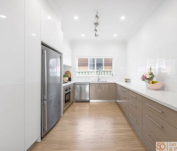 12 McIntosh Street, Queanbeyan NSW 2620 - House For Rent | Domain - Photo 4