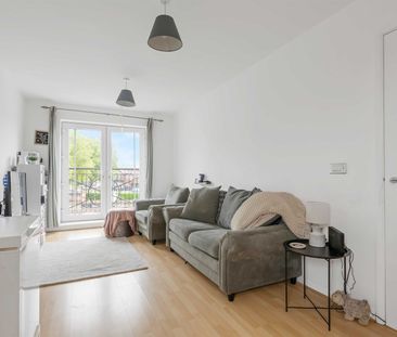 Cambridge Court, Loughborough Road, NG2 - Photo 2