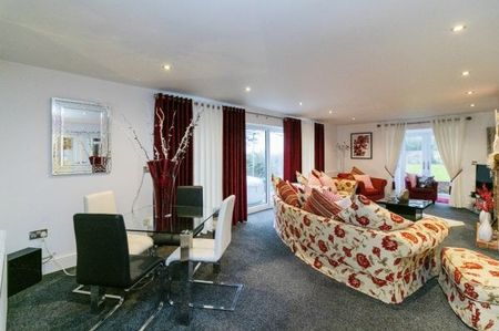 Sidlesham 4 bedroom house to rent - Photo 2