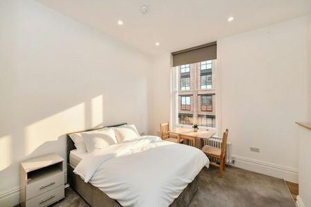 Studio to rent - Photo 2