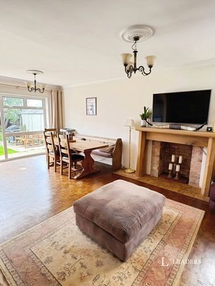 2 bedroom bungalow to rent Castle Drive, Northborough, Peterborough, Cambridgeshire, PE6 - Photo 1