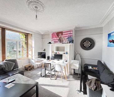 6 bedroom house to rent - Photo 2