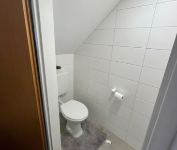 Schöne DACHGESCHOSSWOHNUNG mit Terrasse - nähe Donaulände zu vermieten - Foto 3