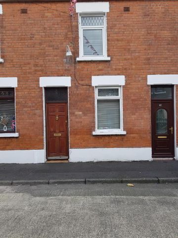 16 Symons Street, BT126GA, Belfast - Photo 2