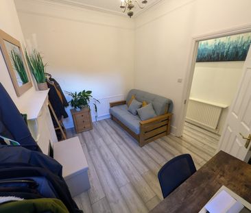 2 Bed Flat, Francemary Road, SE4 - Photo 1