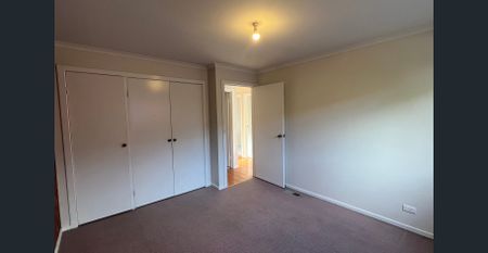 Private Front Unit - Top Location! - Photo 5