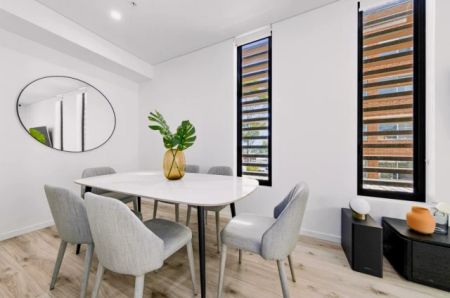 2 bed 2 bath-405 - Photo 2