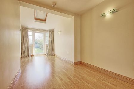 Flat – Purpose Built – Flat 2 56 Hawthorn Way, Cambridge Flat 2 - To Rent - Photo 5