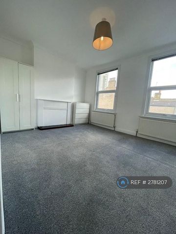 5 bedroom terraced house to rent - Photo 4