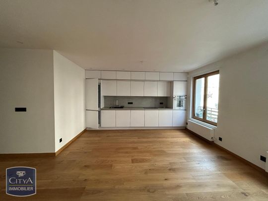 Location Appartement 2 pièces CHAMBERY 73000 - Photo 1