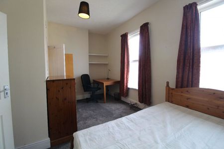 Waterloo Road, PRESTON, Lancashire PR2 1BH - Photo 4